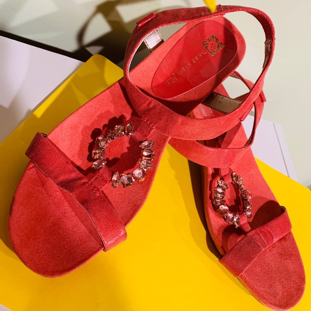 Anne Klein Sandals with buckle in front